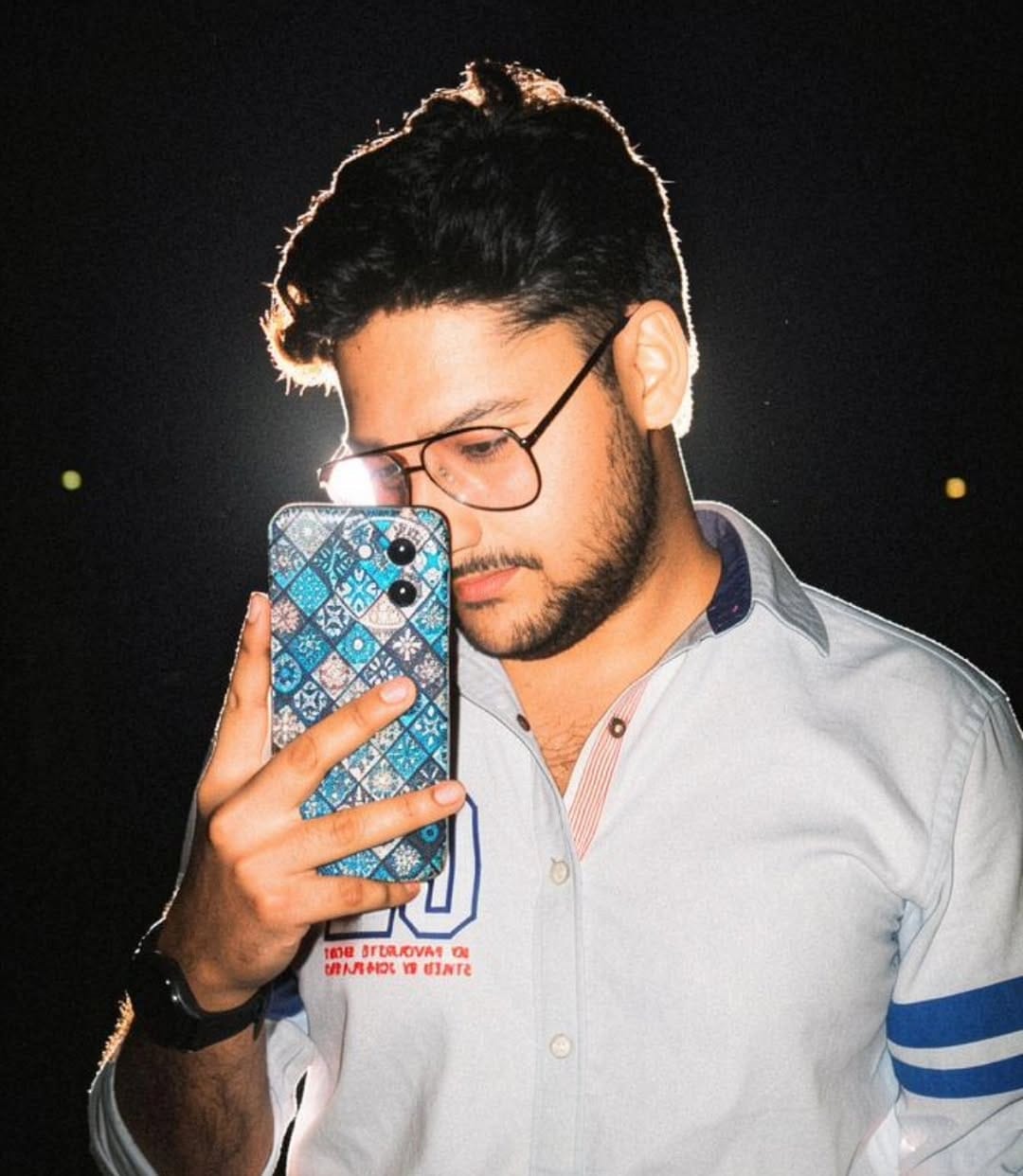 Post 1 by Aksh Saifi on Instagram (image)
