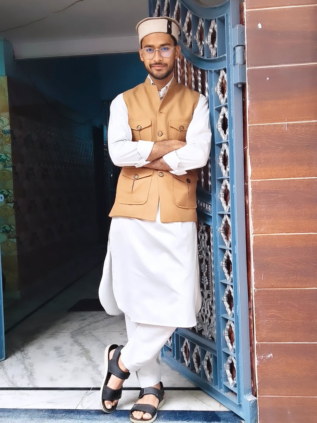 Post 9 by Aksh Saifi on Instagram (carousel)