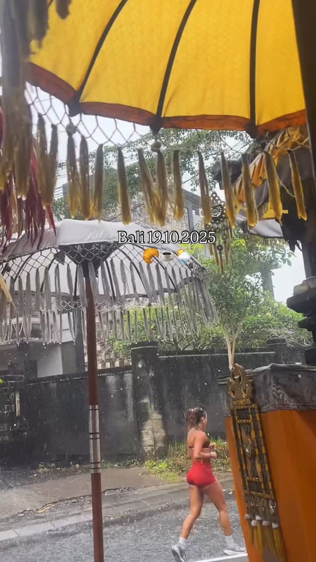 Post 2 by Maria ~ Masha on Instagram (video)