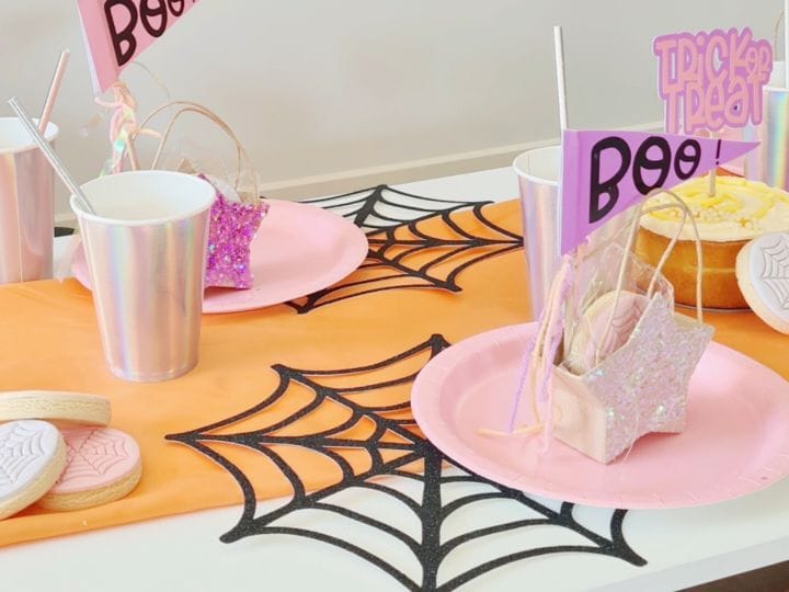 Post 1 by Hayley Webber | crafts & DIY on Instagram (video)