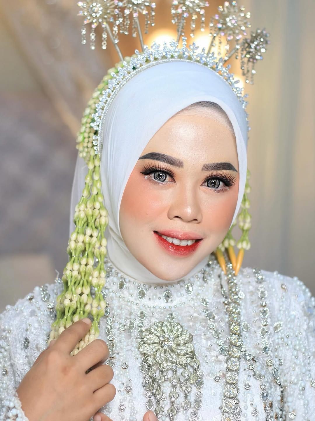 Post 4 by RIRIN AMANCIK on Instagram (carousel)