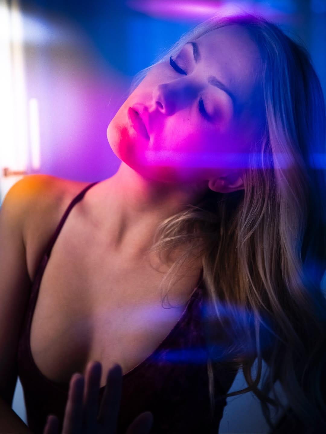 Post 10 by Rom Anthonis_Photographer on Instagram (carousel)