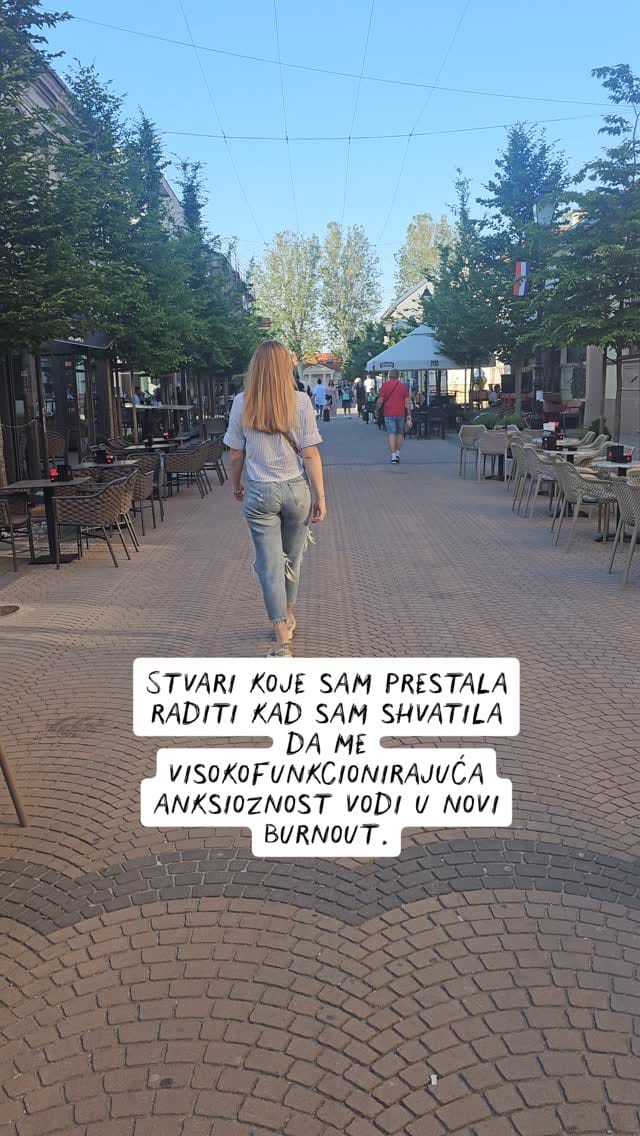 Post 6 by Monika B. Melnjak on Instagram (video)