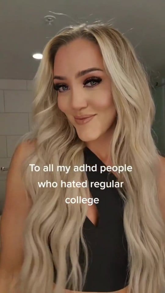 Post 8 by Erica Six | Blonde Specialist • Extensions • Educator on Instagram (video)