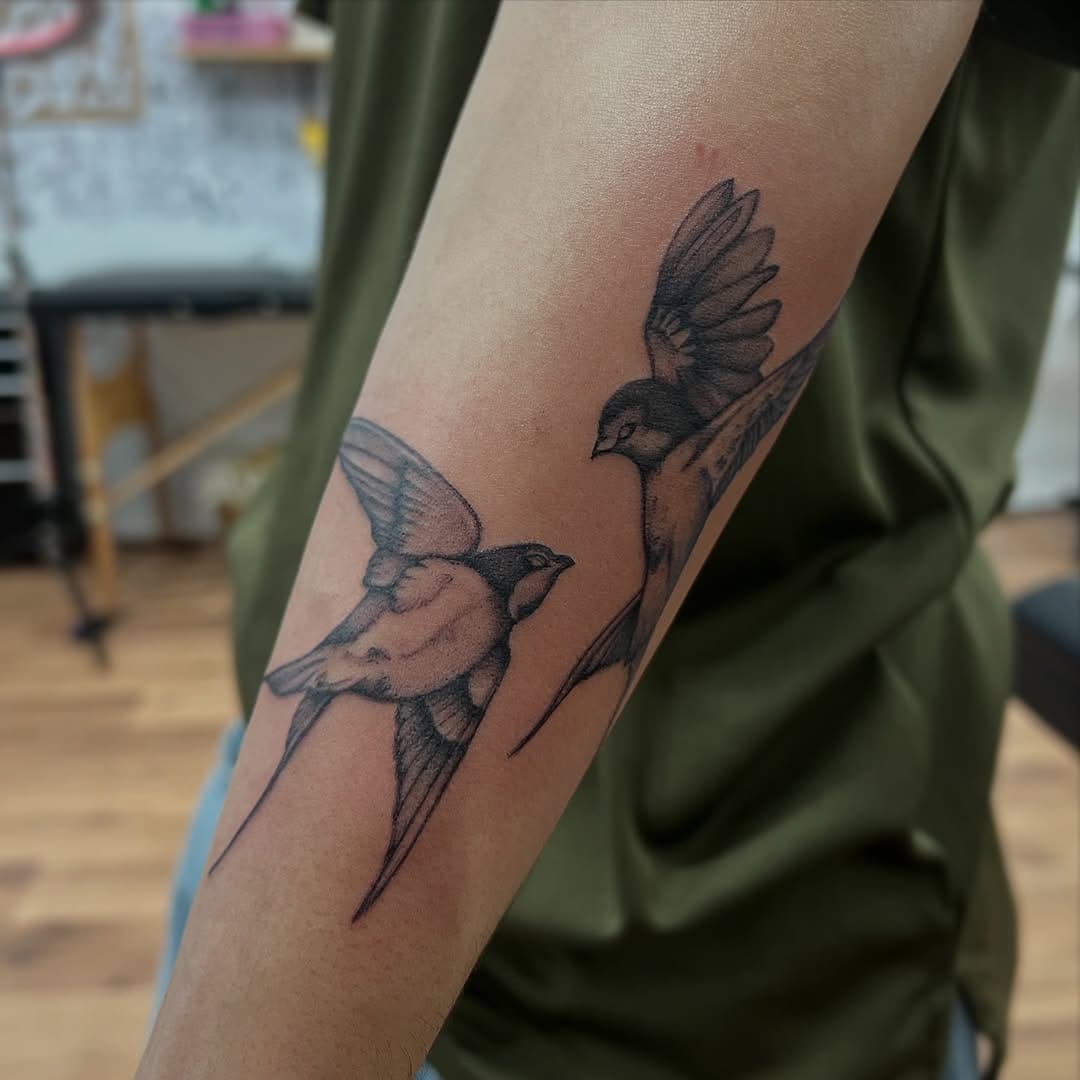 Post 2 by Paul Rapley -Fineline Tattoos on Instagram (image)