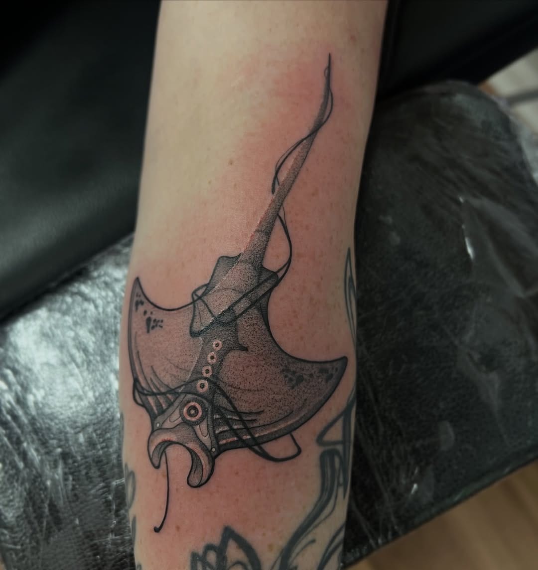 Post 6 by Paul Rapley -Fineline Tattoos on Instagram (image)