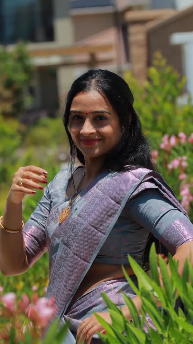Post 3 by Gowri Sathish on Instagram (video)