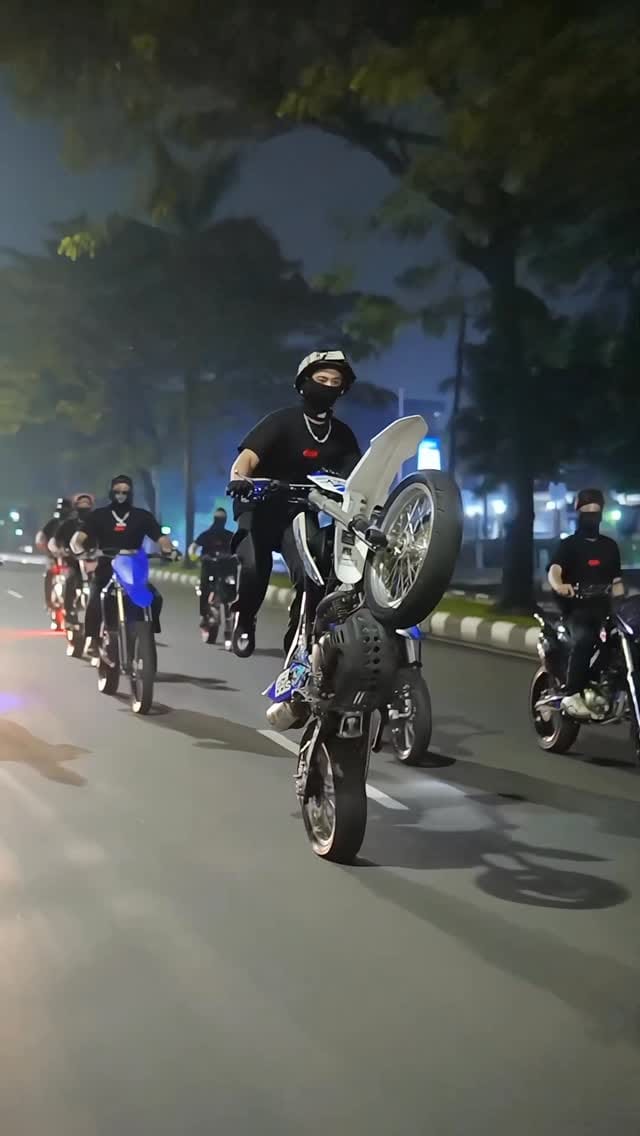 Post 4 by abe on Instagram (video)