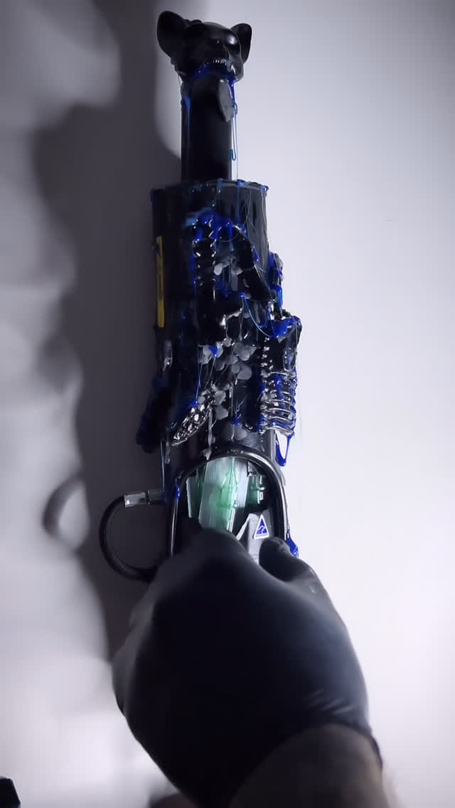 Post 2 by Adam kidd - Tattoos x glass . on Instagram (video)