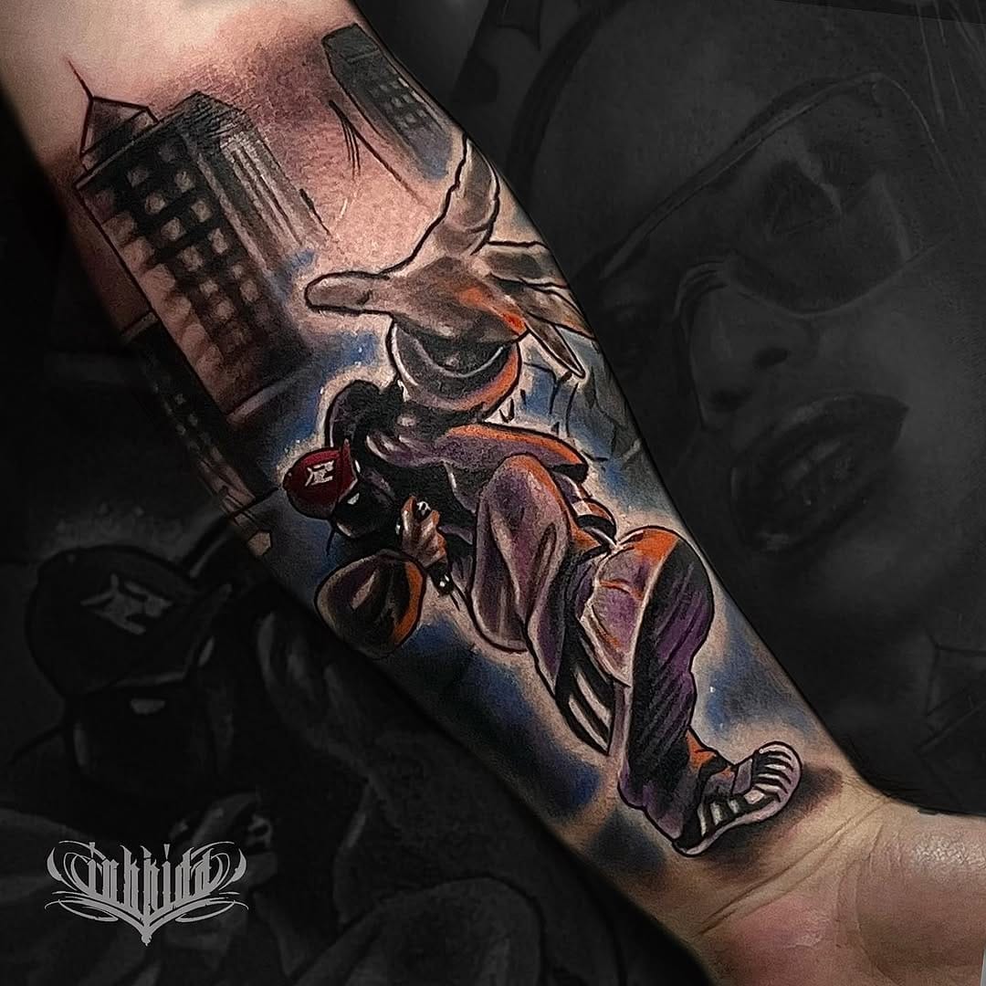 Post 8 by Adam kidd - Tattoos x glass . on Instagram (image)
