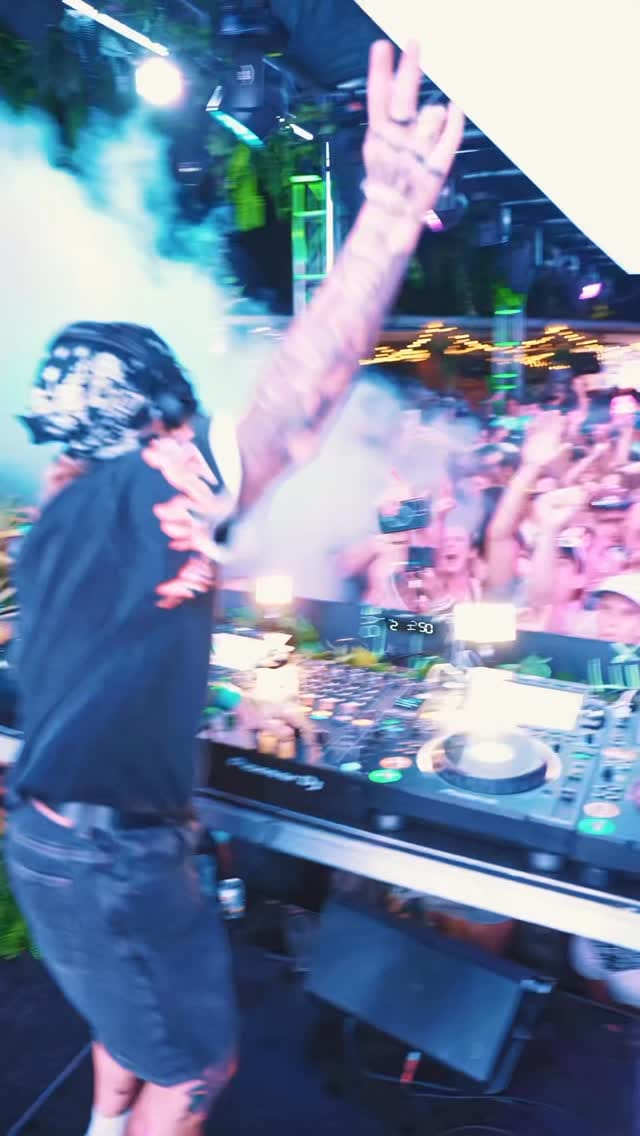 Post 4 by tori pepper on Instagram (video)