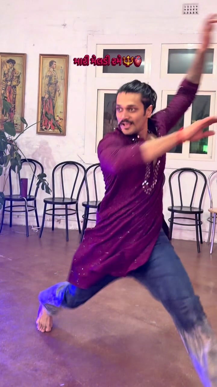 Post 7 by Dharmik Rami on Instagram (video)
