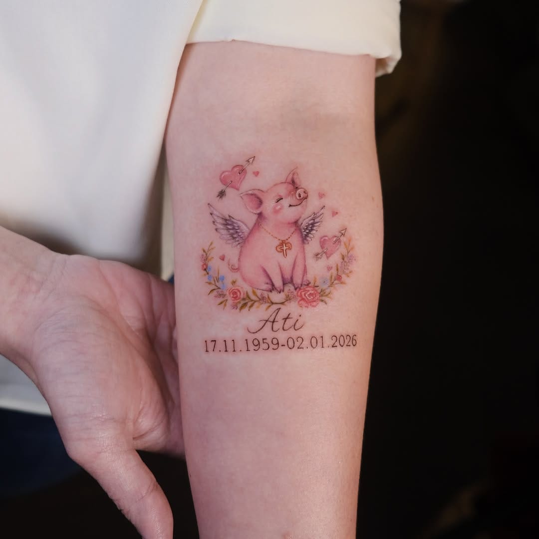 Post 7 by Sydney Tattooist Olivia on Instagram (image)