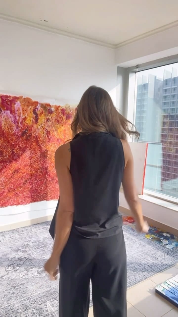 Post 8 by YOGA • ART • SOPHIΞ on Instagram (video)