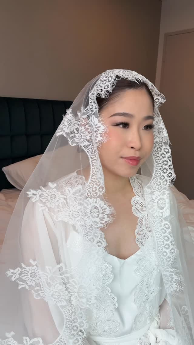 Post 2 by Sunnygoh | Sydney Wedding Makeup Artist on Instagram (video)