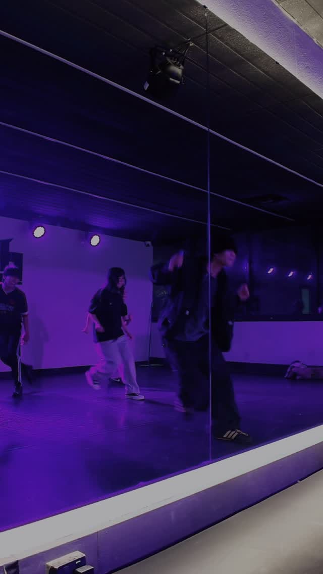 Post 3 by 백진 on Instagram (video)