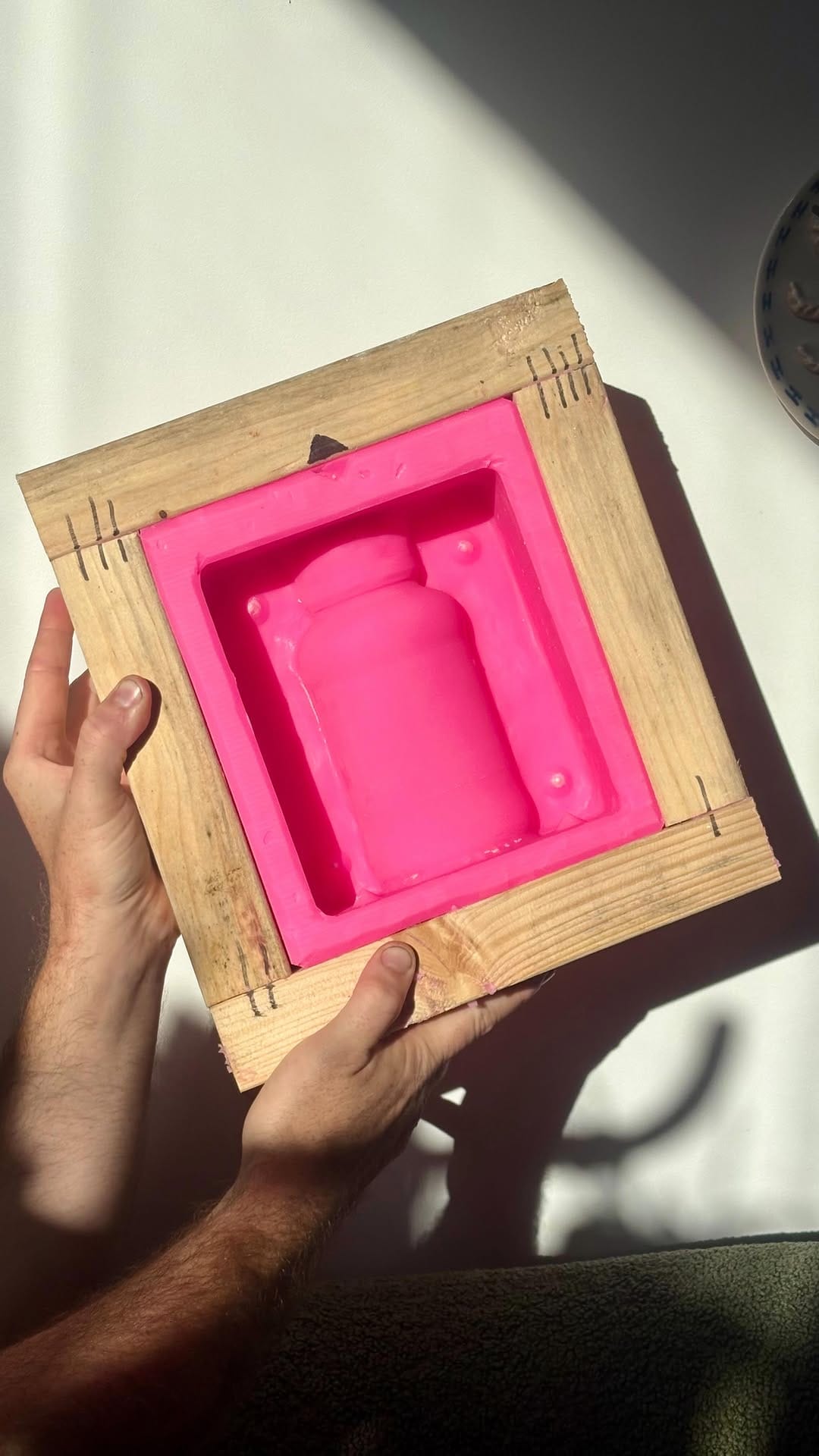 Post 1 by Yolkeye on Instagram (video)