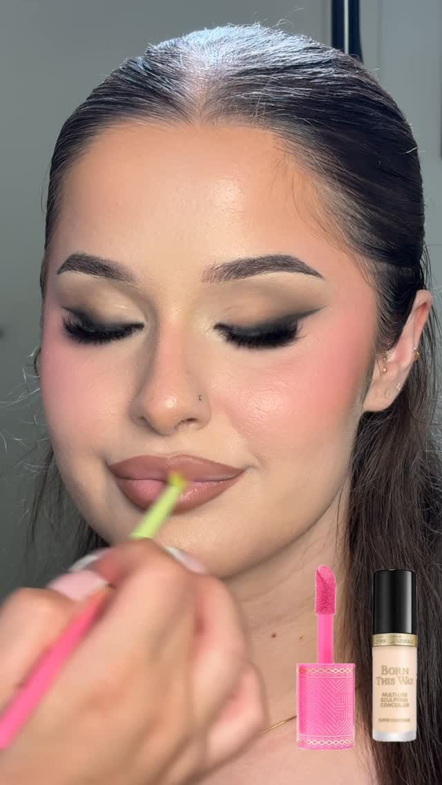 Post 1 by 𝑺𝒀𝑫𝑵𝑬𝒀 𝑴𝑨𝑲𝑬𝑼𝑷 𝑨𝑹𝑻𝑰𝑺𝑻 on Instagram (video)