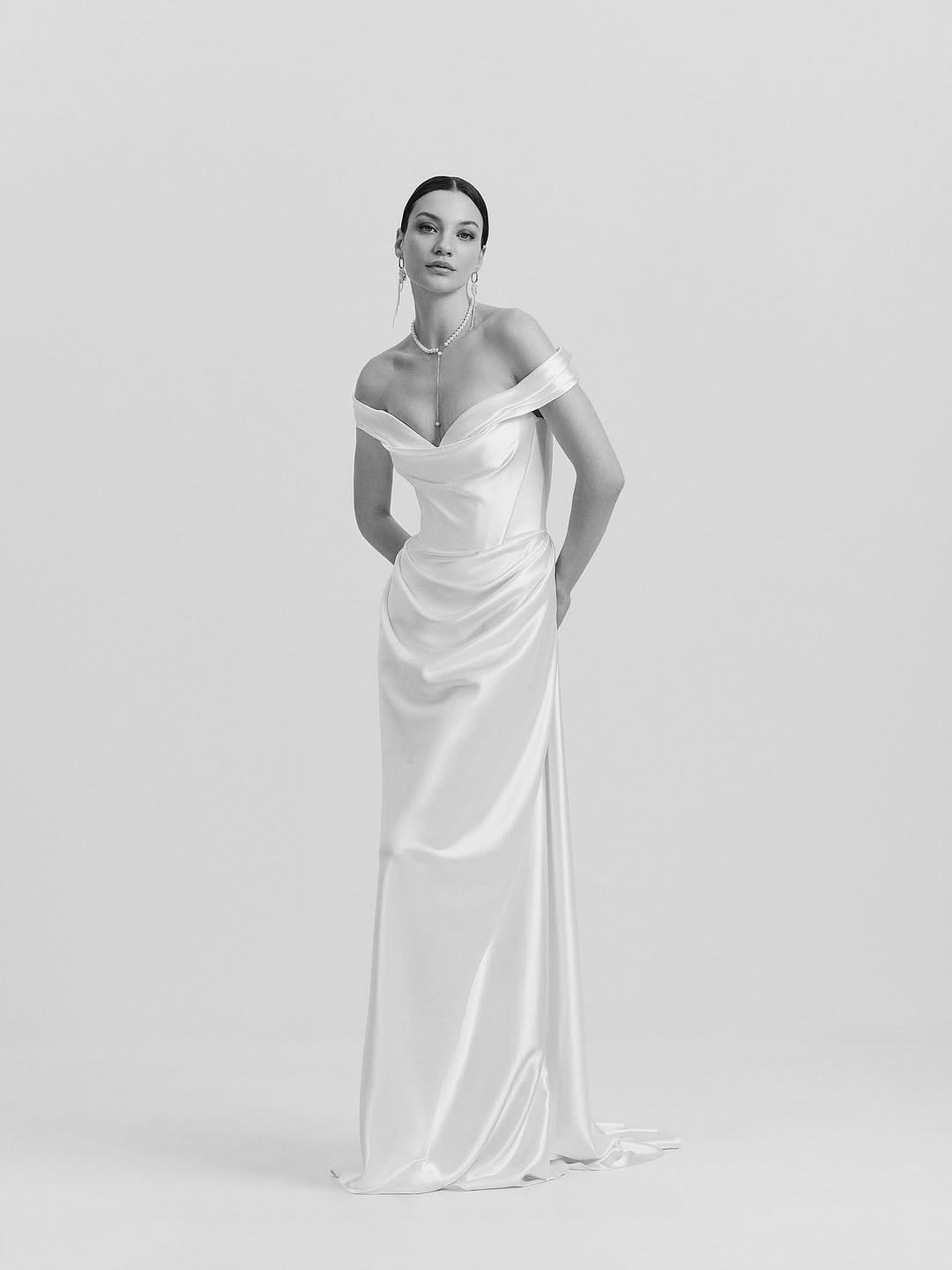 Post 2 by The Bridal Curator on Instagram (carousel)