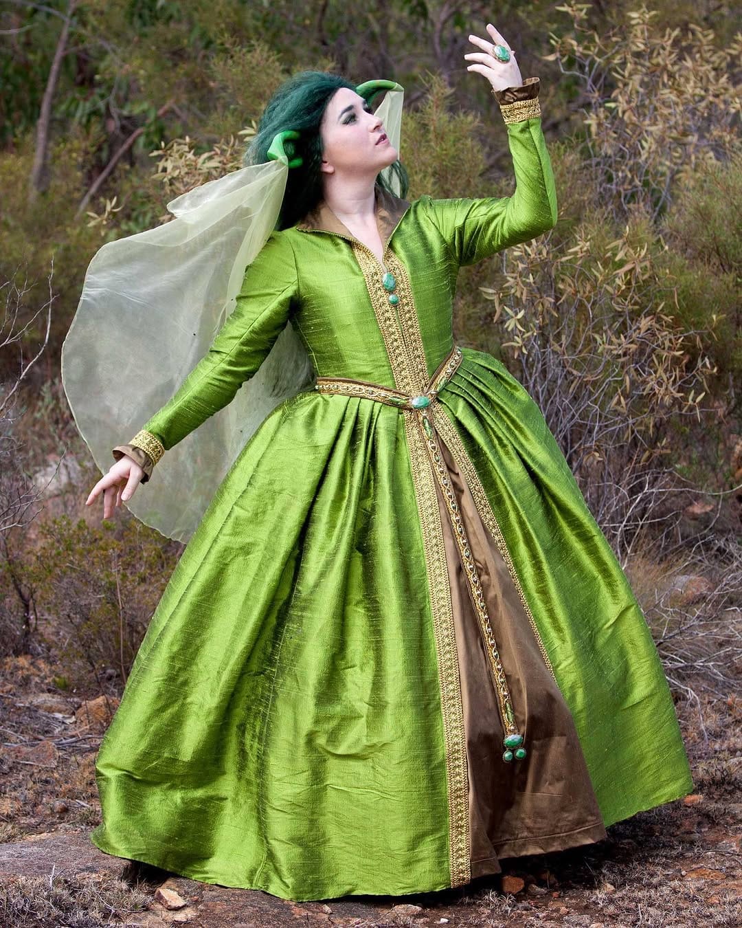 Post 10 by Kirilee cosplay on Instagram (carousel)
