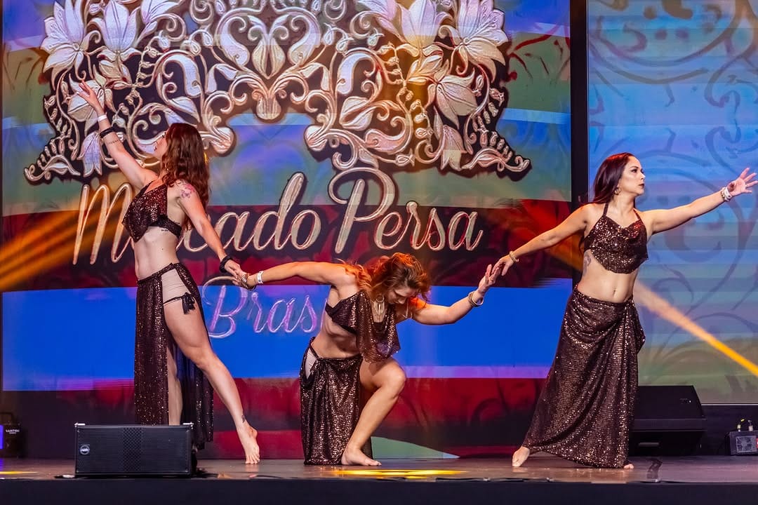 Post 2 by Thay Gracindo | Dança do Ventre on Instagram (image)