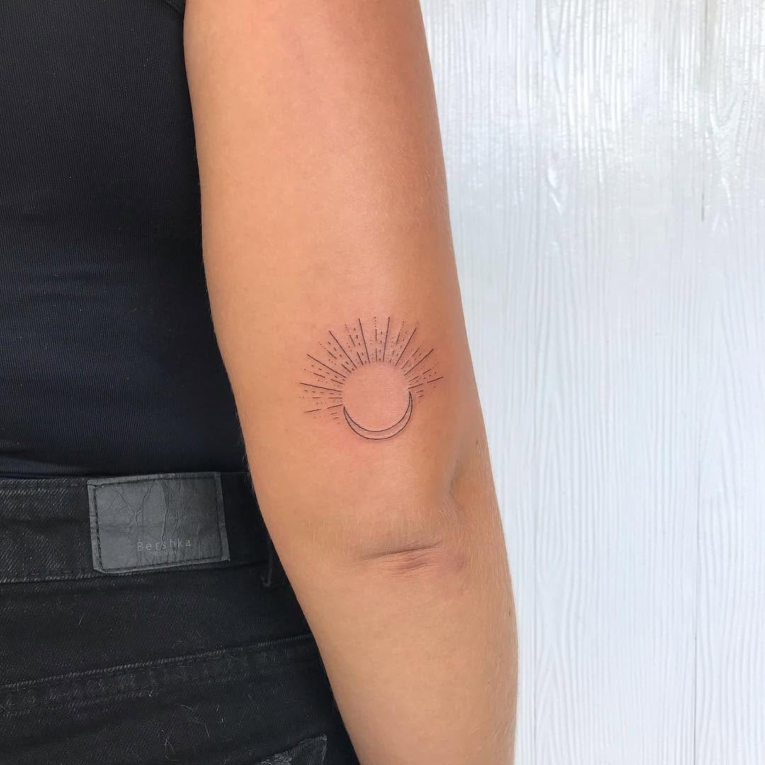 Post 4 by Bali Tattoo on Instagram (image)