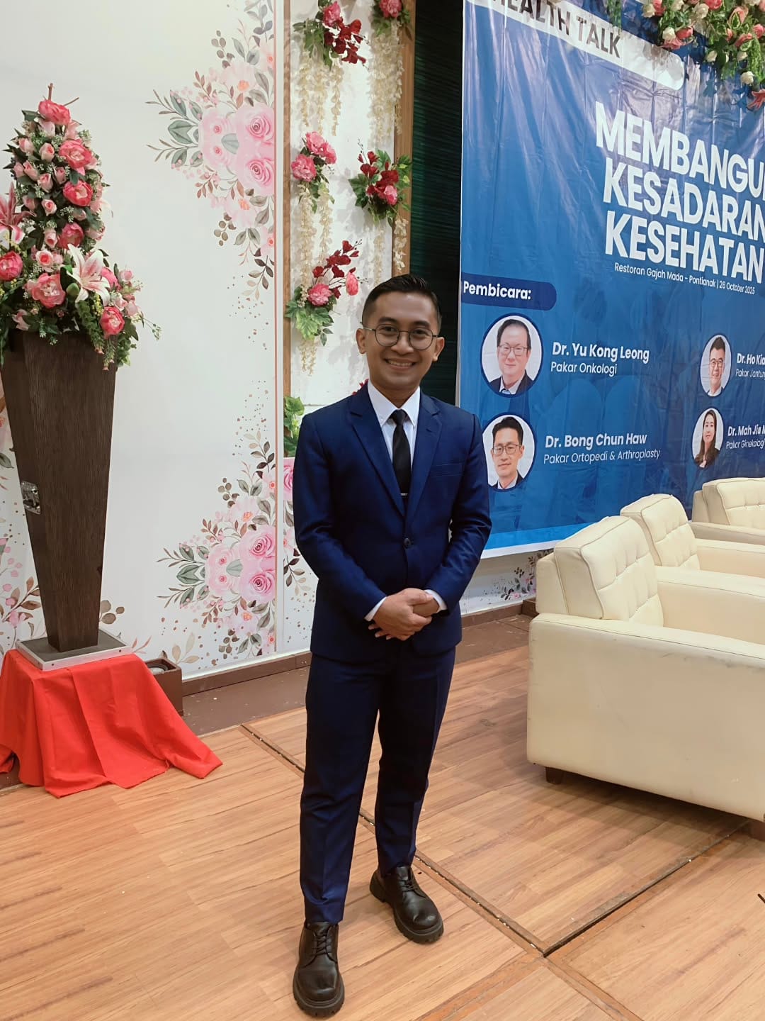 Post 9 by MC PONTIANAK, PENYIAR, JURNALIS & VOICE TALENT on Instagram (image)