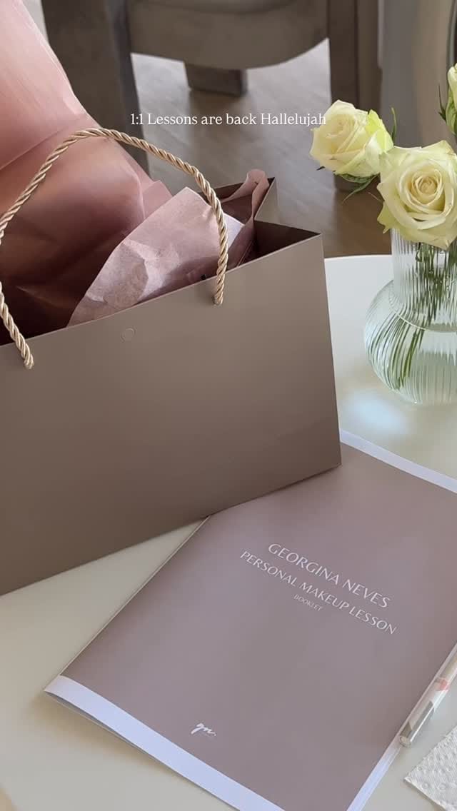 Post 4 by Georgina Neves, Makeup & Brows on Instagram (video)