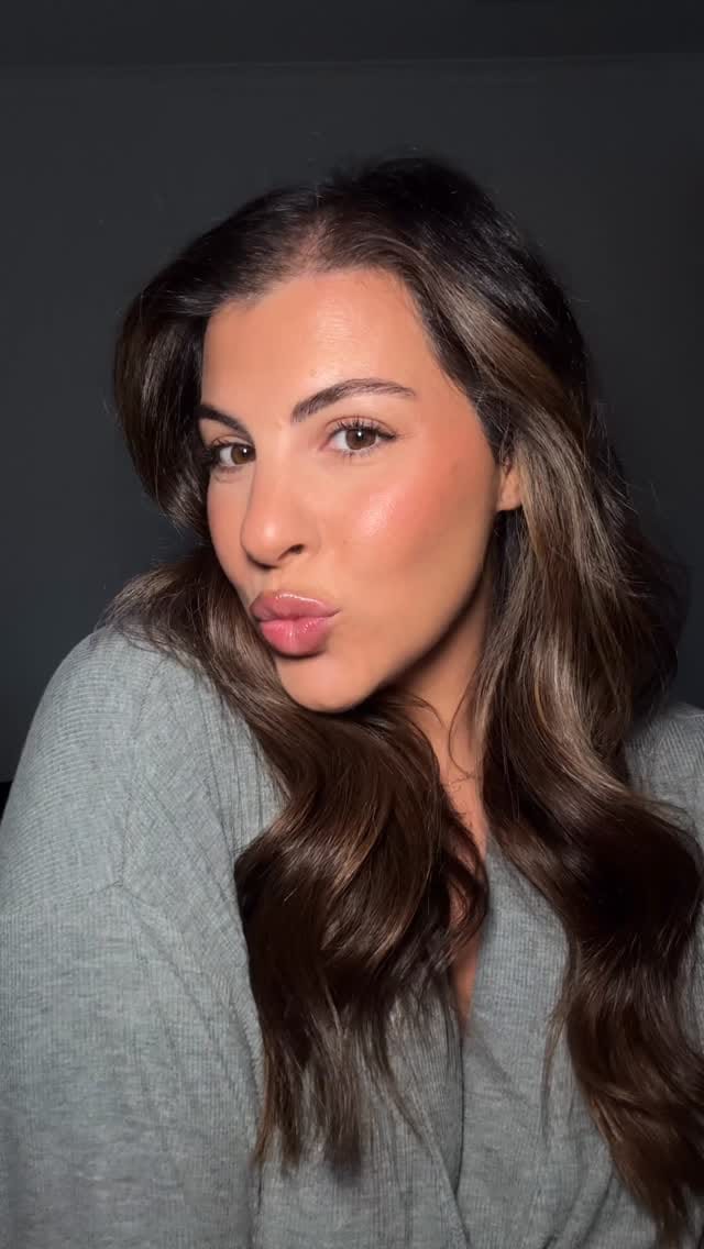 Post 8 by Georgina Neves, Makeup & Brows on Instagram (video)