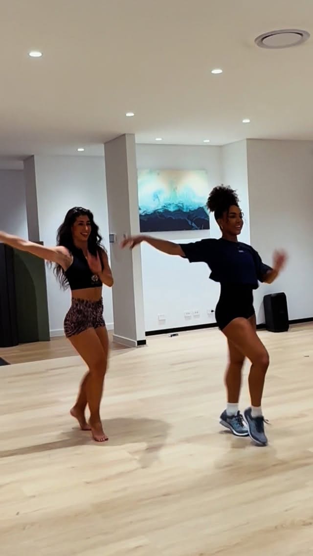 Post 9 by Karla Mura on Instagram (video)