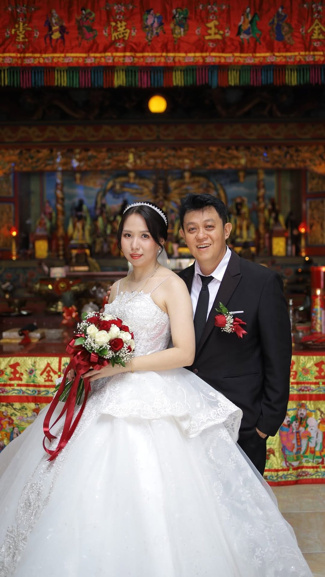 Post 6 by Sophia Bridal & Photography on Instagram (video)