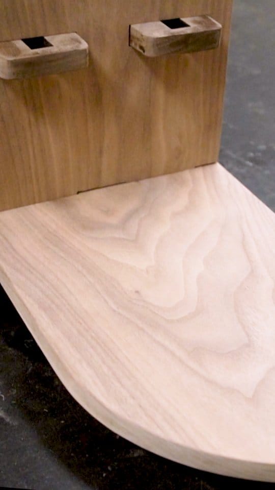 Post 3 by Johnny Tromboukis | Kumiko Woodworking on Instagram (video)