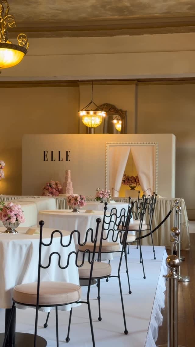 Post 5 by ASCHA JOLIE | Luxury Event Florals on Instagram (video)
