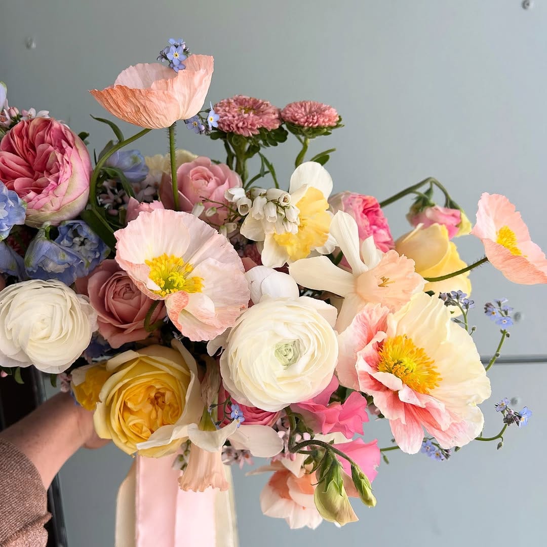 Post 9 by FLOWER FARM | FLORIST BOUTIQUE on Instagram (image)