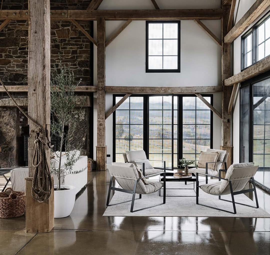 Post 10 by Coombs Hill Barn - Luxury Accommodation on Instagram (image)