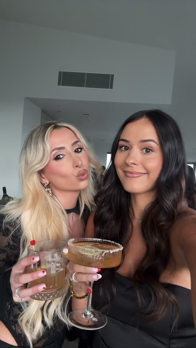 Post 4 by MAKEUP BY NICOLE on Instagram (video)