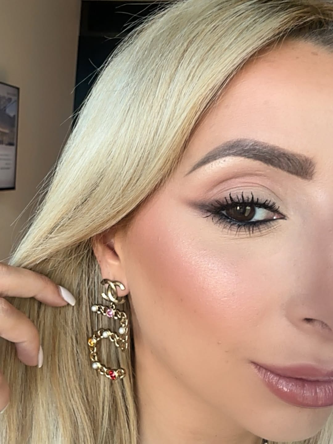 Post 2 by MAKEUP BY NICOLE on Instagram (image)
