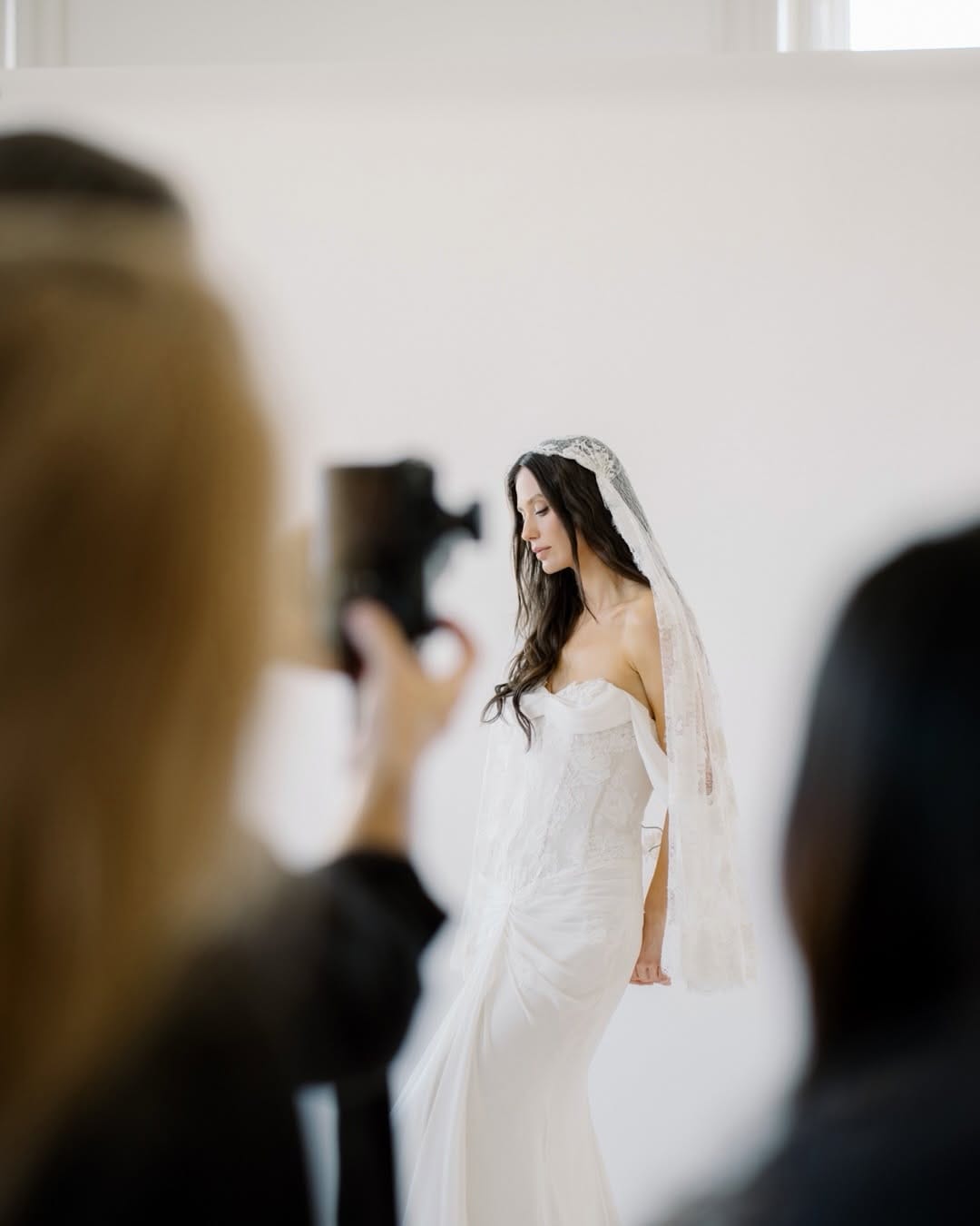 Post 1 by Mary Pastuh | Seattle & LA Weddings | Visual Storytelling on Instagram (carousel)