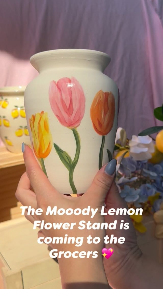 Post 1 by Ceramics by Grace Ng on Instagram (video)
