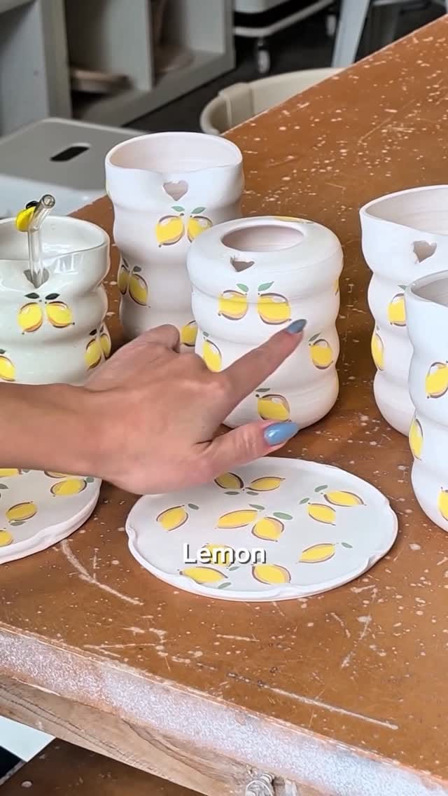 Post 4 by Ceramics by Grace Ng on Instagram (video)