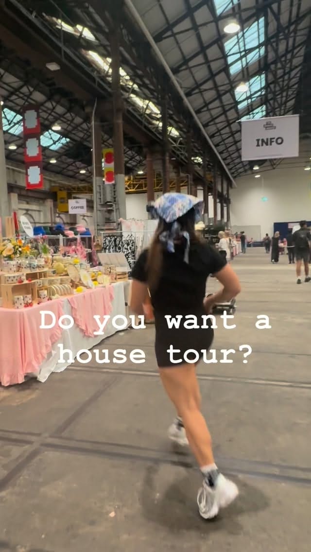 Post 7 by Ceramics by Grace Ng on Instagram (video)