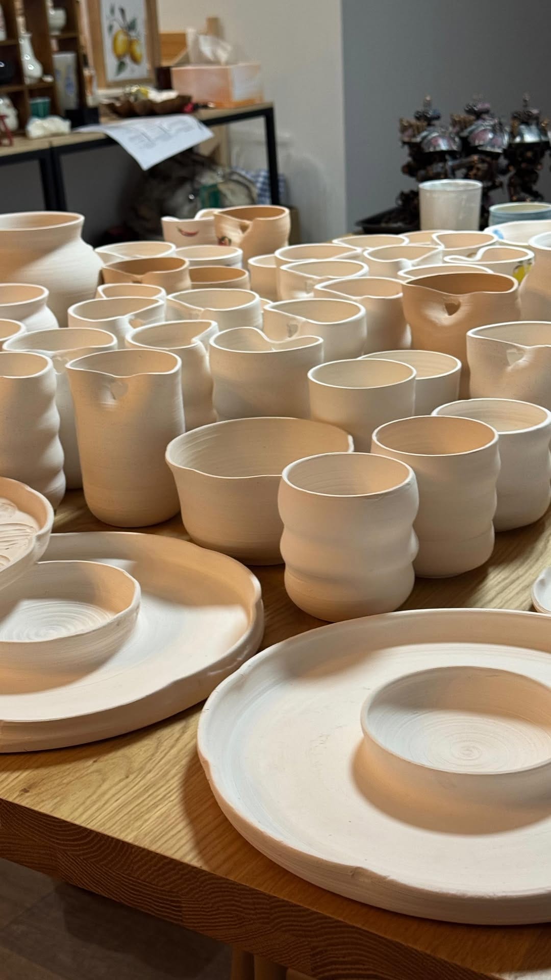 Post 5 by Ceramics by Grace Ng on Instagram (video)