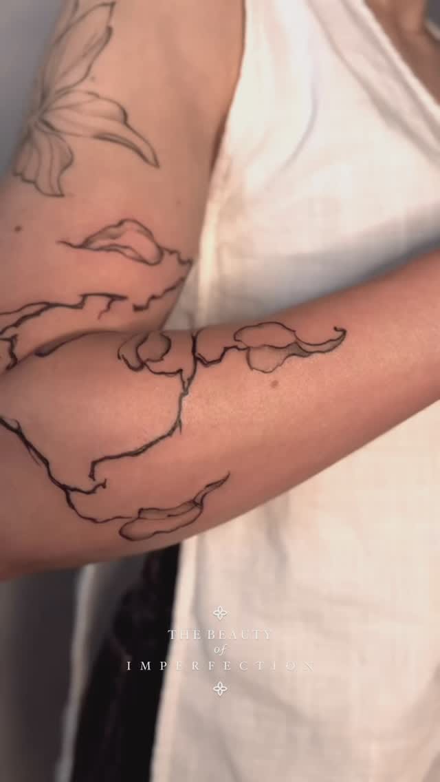 Post 9 by ᯽ 𝓥 ᯽ on Instagram (video)