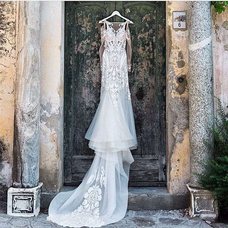 Post 7 by Wedding & Bridal Inspiration on Instagram (image)
