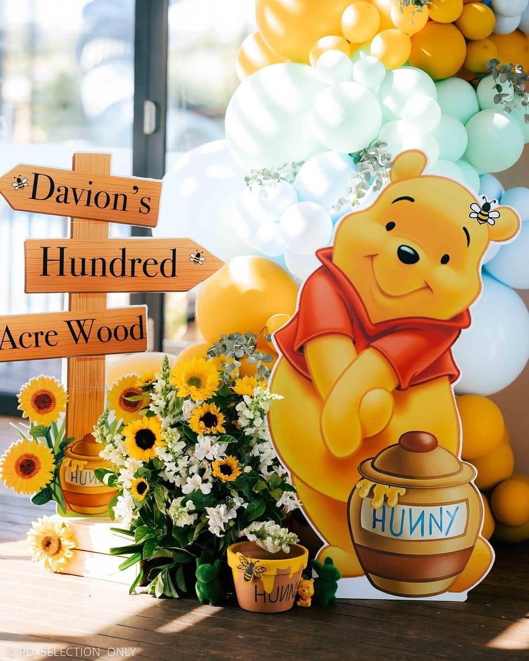 Post 5 by Melbourne Event Stylist | Balloons |Prop Hire on Instagram (carousel)