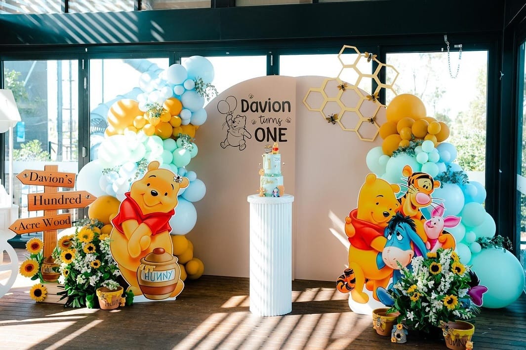 Post 6 by Melbourne Event Stylist | Balloons |Prop Hire on Instagram (carousel)