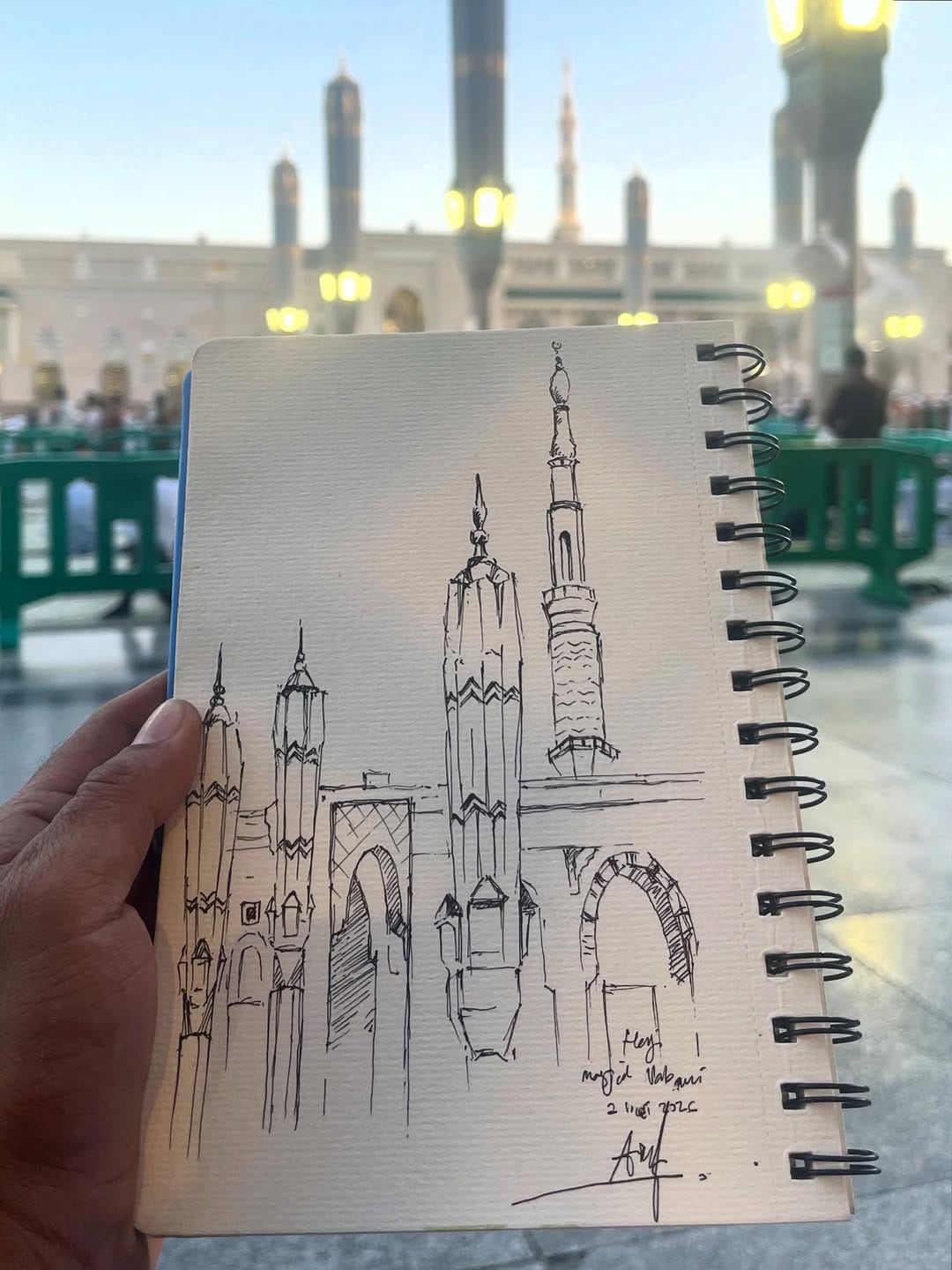 Post 4 by Kuasgilak on Instagram (carousel)