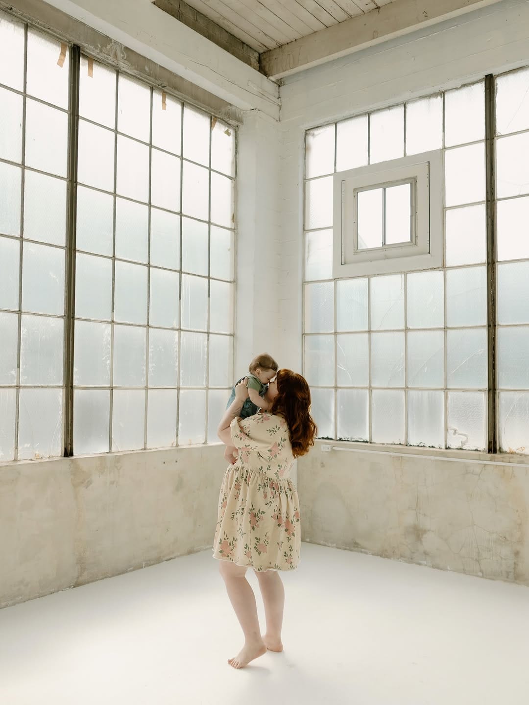 Post 7 by Taylor Ochoa, Seattle Wedding Photographer on Instagram (carousel)