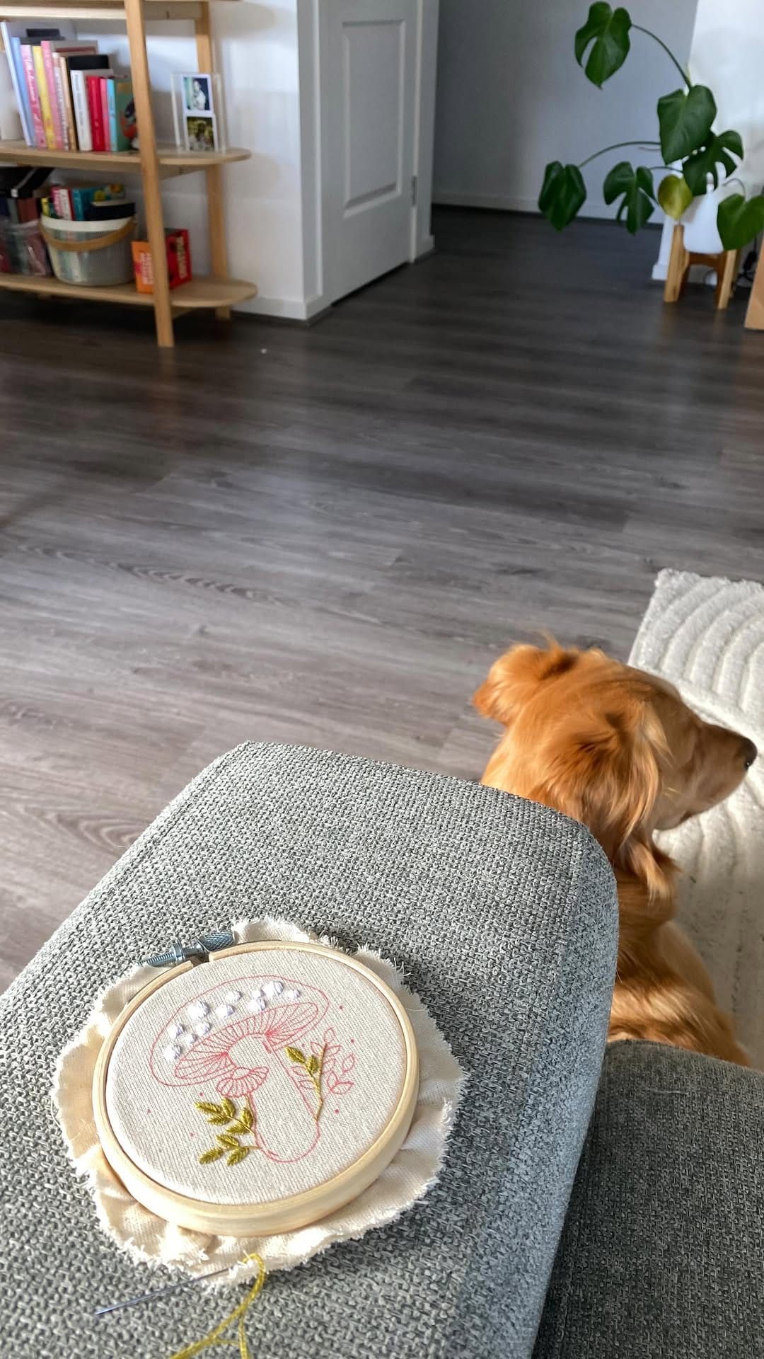 Post 8 by Emma | er.embroidery 🪡🌸🌱 on Instagram (video)