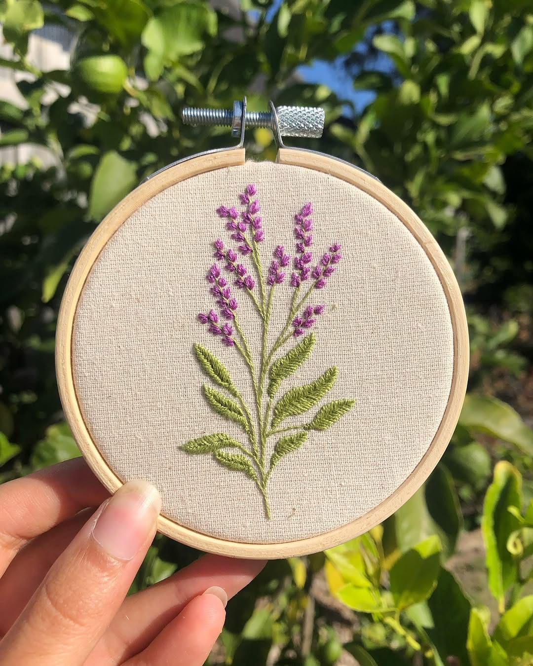 Post 1 by Emma | er.embroidery 🪡🌸🌱 on Instagram (carousel)